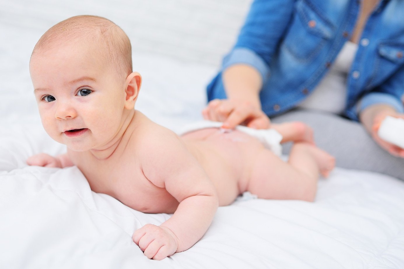diaper rash naked  