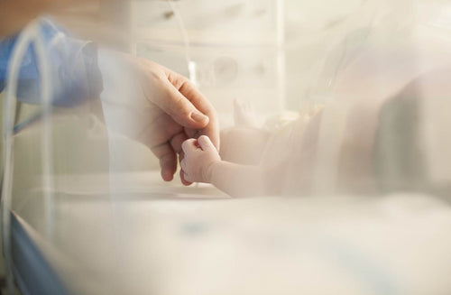 8 Meaningful Gifts for Premature Baby Parents